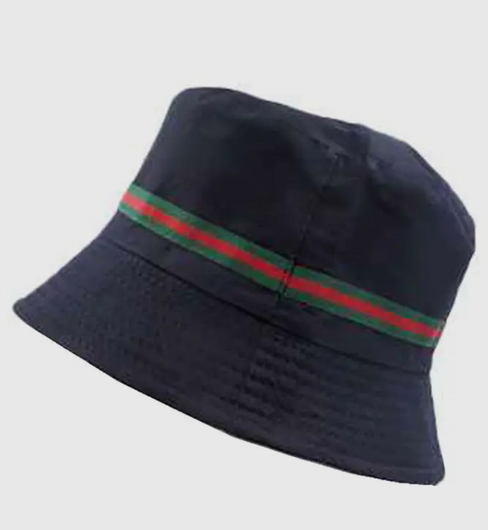 BUCKET HAT