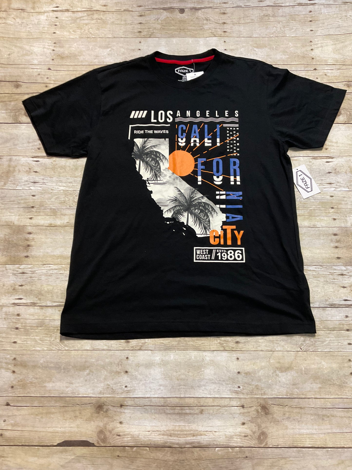 MENS LOS ANGELOS GRAPHIC TEE