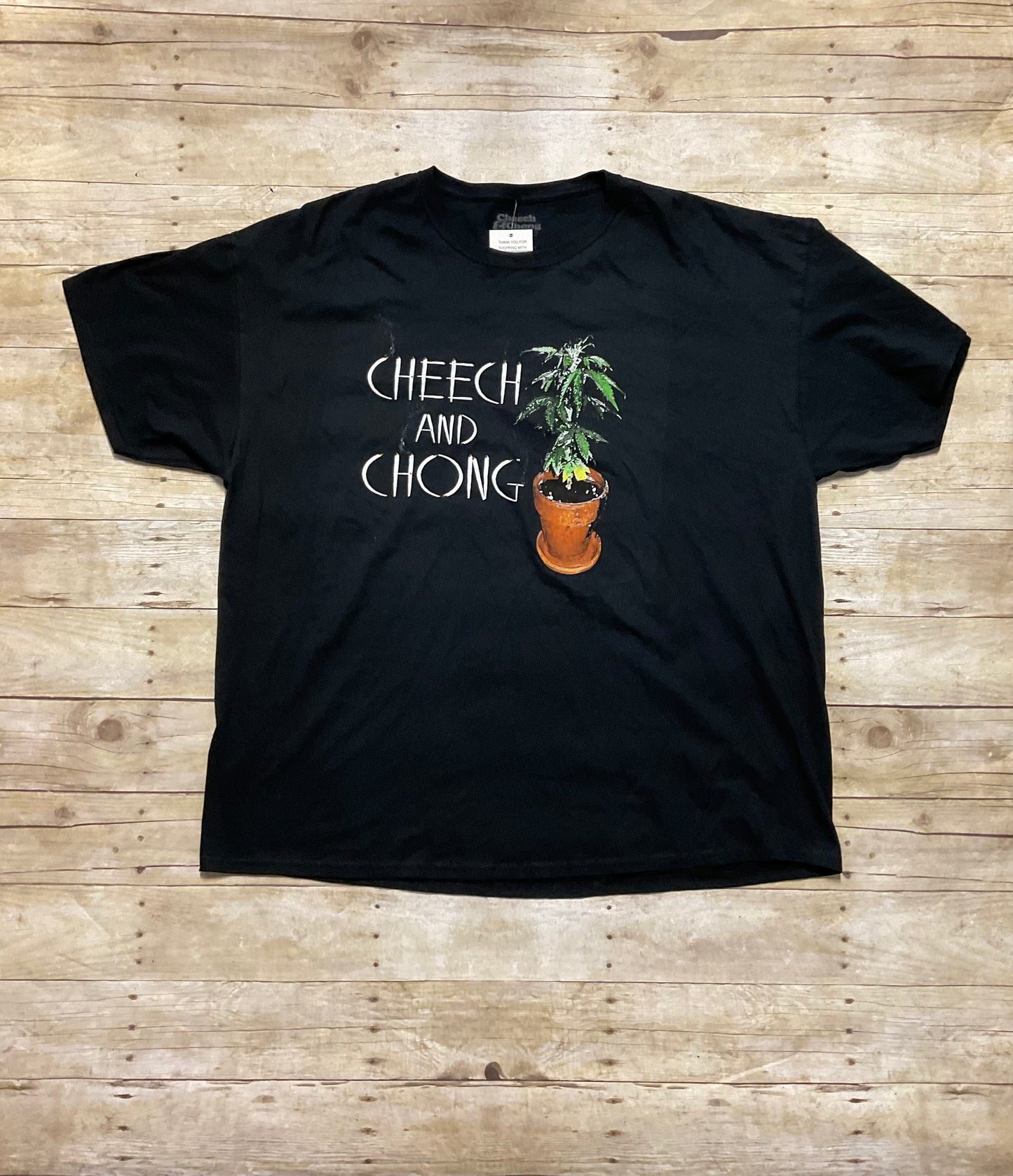 MENS CHEEK AND CHONG GRAPHIC TEE