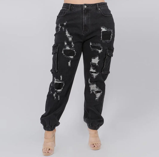 BLACK LADIES DISTRESSED JEANS