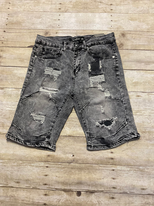 MEN GREY ROAD NARROWS DISTRESSED SHORTS